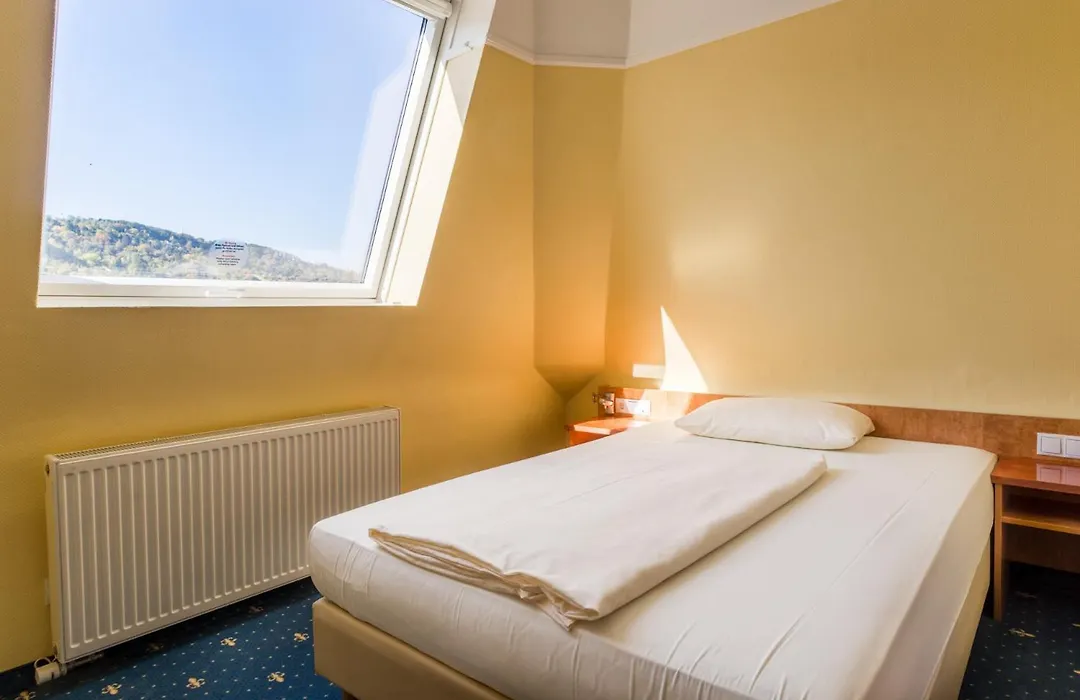 Aparthotel Astro - Nichtraucherhotel-1